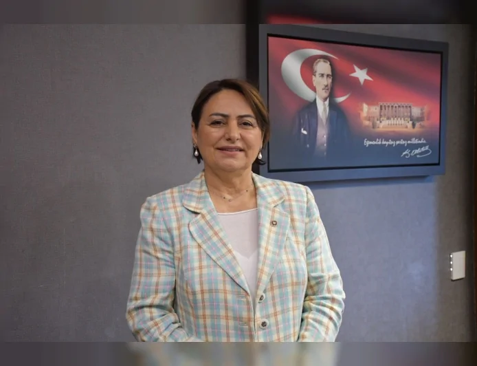 CHP Adana Milletvekili Dr. Müzeyyen Şevkin: “103 yıllık çınarımız yoluna devam edecektir”