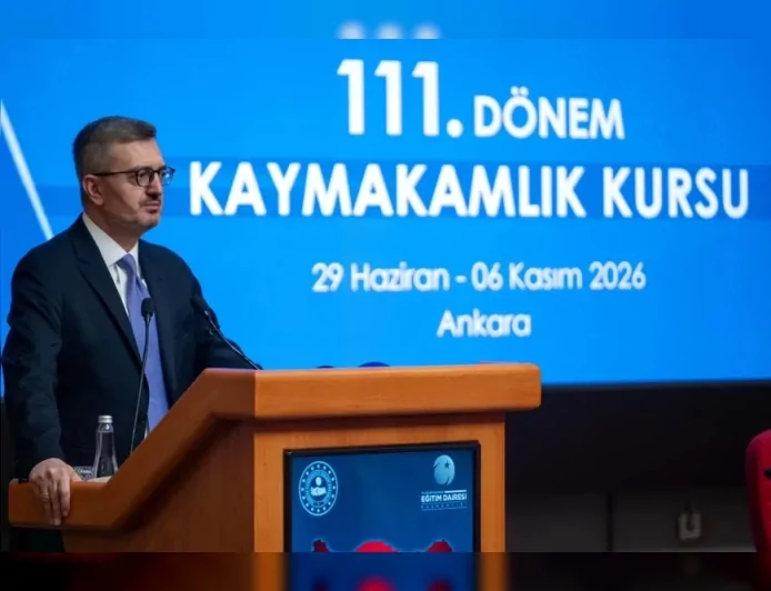 Cumhurbaşkanlığı İletişim Başkanı Burhanettin Duran: “Vatandaşla kurulan her temas devletimize duyulan güveni güçlendiren bir zemine dönüşmeli”