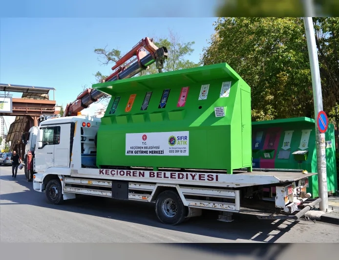 Keçiören’de Yenilenen Mobil Atık Getirme Merkezleri Geri Dönüşüme Katkı Sağlıyor