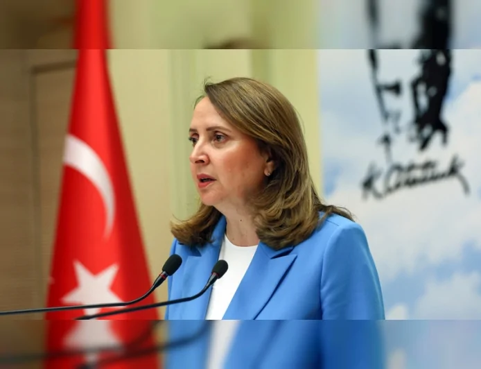 CHP Genel Başkan Yardımcısı Semra Dinçer: “Yüz binlerce otizmli çocuk eğitim sisteminin dışında bırakılıyor”