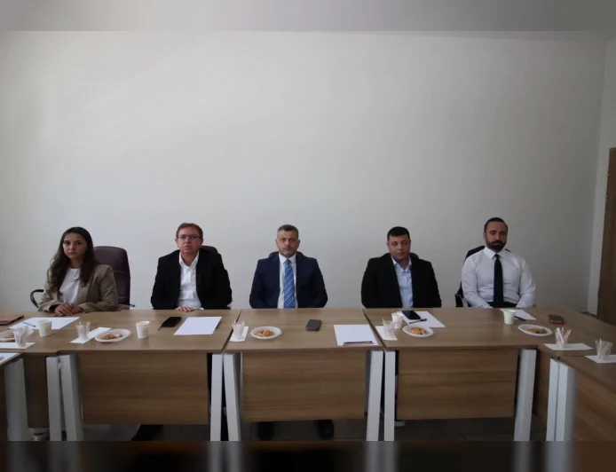 ÇORUM’DA ACİL SAĞLIK HİZMETLERİNİN KOORDİNASYONU VE HASTA SEVK SÜREÇLERİ DEĞERLENDİRİLDİ