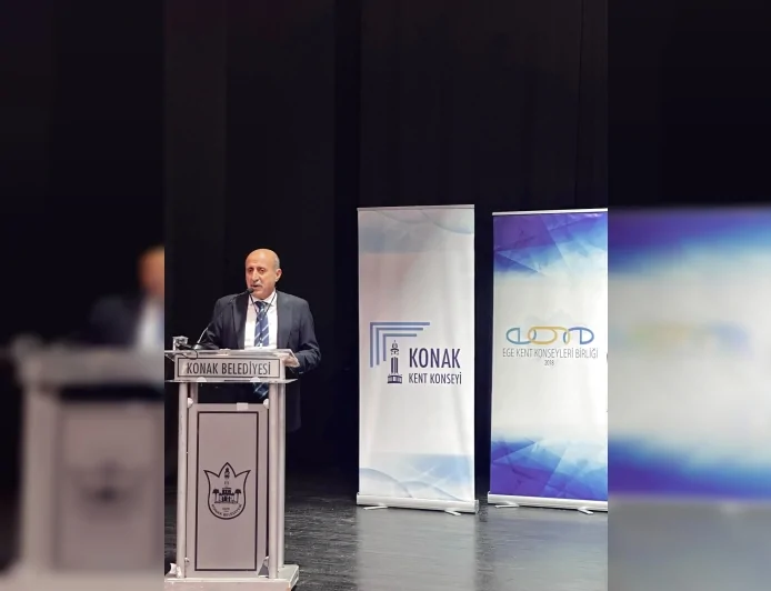 Ege Kent Konseyleri Birliği Başkanı Hamit Mumcu: “Nazik Işık ve hak savunucuları serbest bırakılmalıdır”
