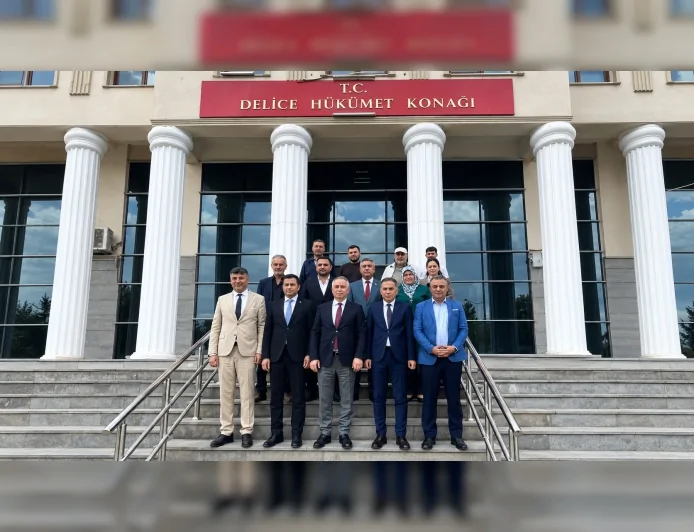 AK Parti Ankara Milletvekili Murat Alparslan: “Sözü doğrudan milletimizden dinlemek vardır”