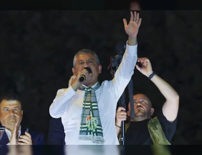 YENİ Parti Genel Başkanı Özgür Özel: “O sandığa varacağız, o seçimi alacağız ve iktidarı değiştireceğiz”