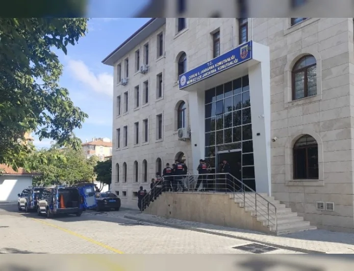 Çorum merkezli İstanbul ve Sakarya’da yeni nesil suç örgütü operasyonu: 9 şüpheli gözaltına alındı