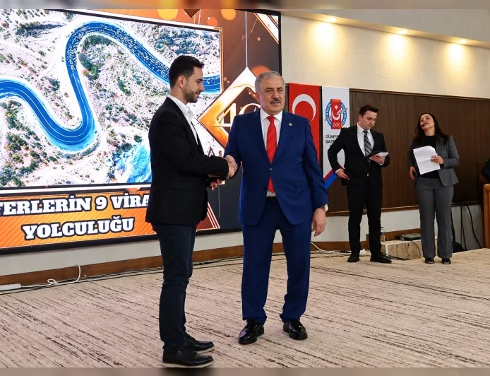 AK Parti İstanbul Milletvekili Mehmet Salim Ensarioğlu: “Basın mensuplarımız bölgemizin ve ülkemizin gelişimine katkı sunuyor”