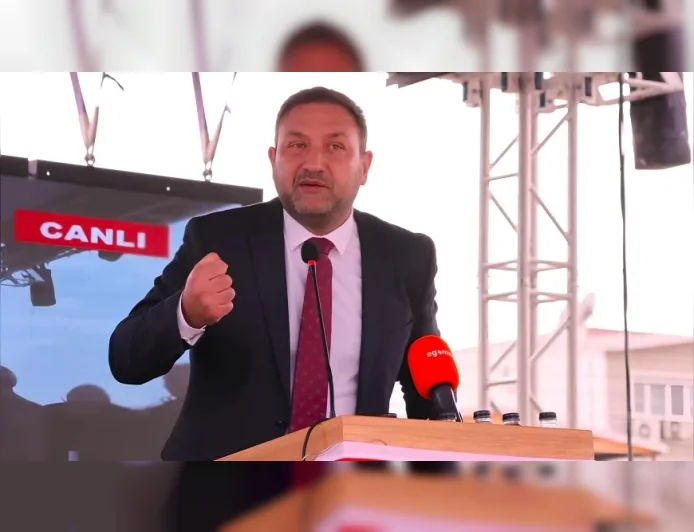 CHP İzmir İl Başkanı Utku Gümrükçü: “Doğuş Bayır hakkındaki ev hapsine derhal son verilmeli”