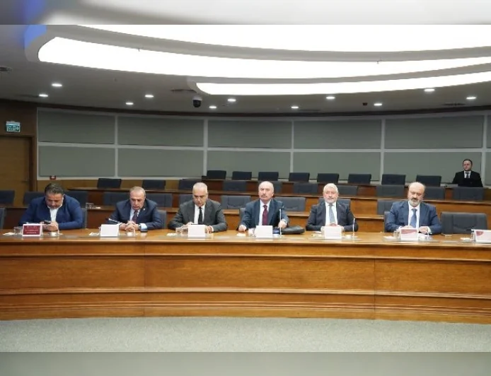Çorum’da 2. Organize Sanayi Bölgesi Genişleme Alanı İçin DSİ Genel Müdürü Mehmet Akif Balta ile İstişare Gerçekleştirildi
