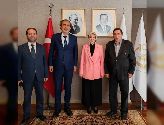 Aile ve Sosyal Hizmetler Bakan Yardımcısı Leman Yenigün’e CUMHA heyetinden ziyaret