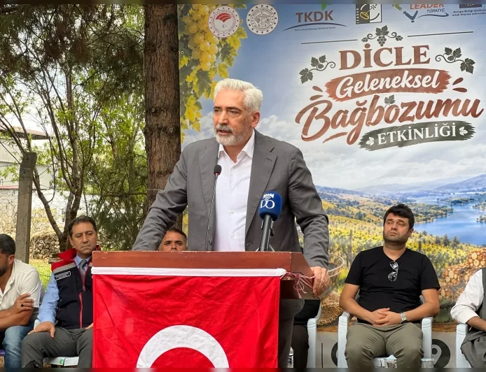 AK Parti Diyarbakır Milletvekili Galip Ensarioğlu: “Asırlık Bağcılık Geleneğimizi Geleceğe Taşıyoruz”