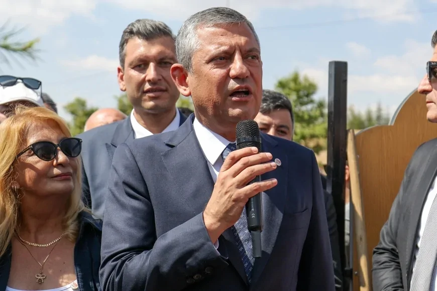 YENİ Parti Genel Başkanı Özgür Özel: “Bugün yeni bir başlangıç, bir ağaçlandırma kampanyasıyla başlatıyoruz”
