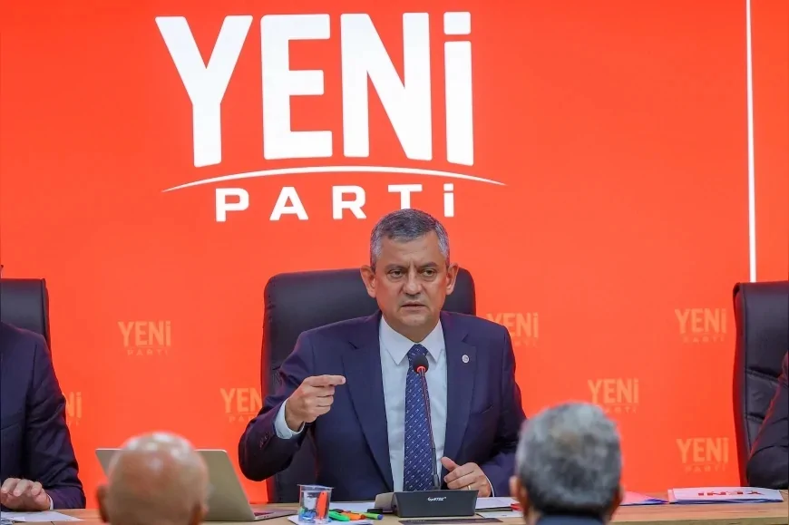 YENİ Parti Genel Başkanı Özgür Özel: “Yeni gemimizle cesaretle ilerliyoruz, vira bismillah”