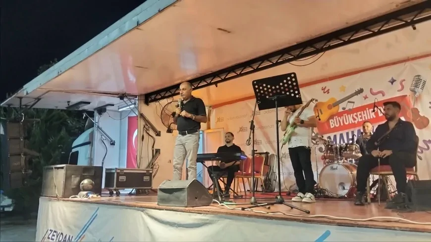 Yumurtalık Belediye Başkanı Erdinç Altıok: “Bağımsızlık ve özgürlük ruhu yolumuzu aydınlatmaya devam edecek”