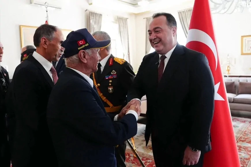 Manisa Büyükşehir Belediye Başkanı Besim Dutlulu: “Tüm kahramanlarımızı rahmet, minnet ve saygıyla anıyorum”