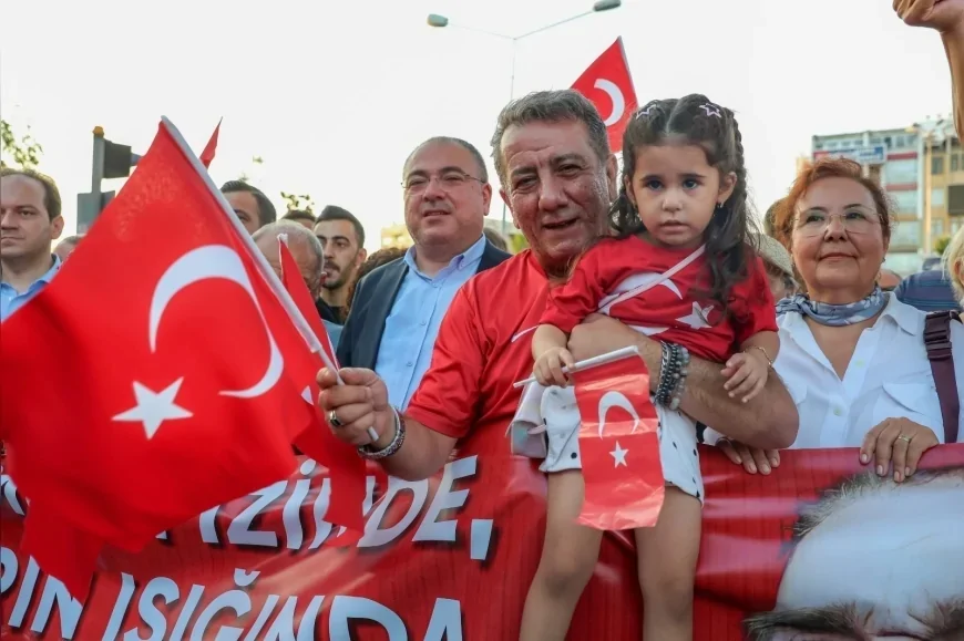 Efeler Belediye Başkanı Anıl Yetişkin: “Tüm yolları gençlerimiz ve çocuklarımızla beraber yürüyeceğiz”