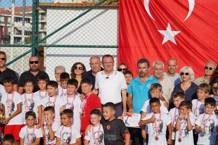 Ayvalık Belediye Başkanı Mesut Ergin: “Atatürk Kupası’nda kazanan dostluk oldu”