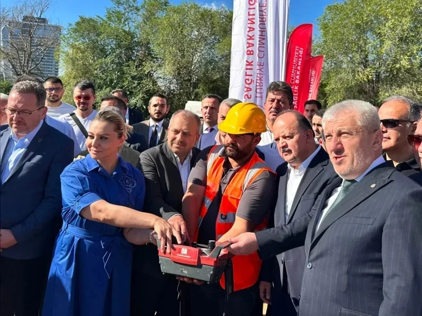 Kastamonu’da Olukbaşı Semt Polikliniği İçin Temel Atıldı, 60 Poliklinik ve 24 Saat Acil Servis Hizmeti Sunulacak