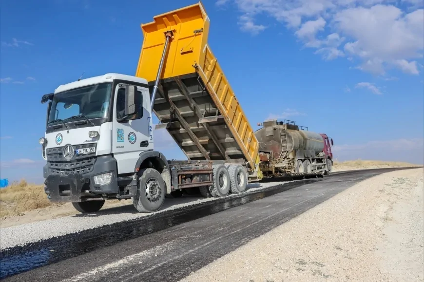 Eskişehir Büyükşehir Belediyesi Günyüzü’nde sekiz mahallenin yollarını yeniliyor