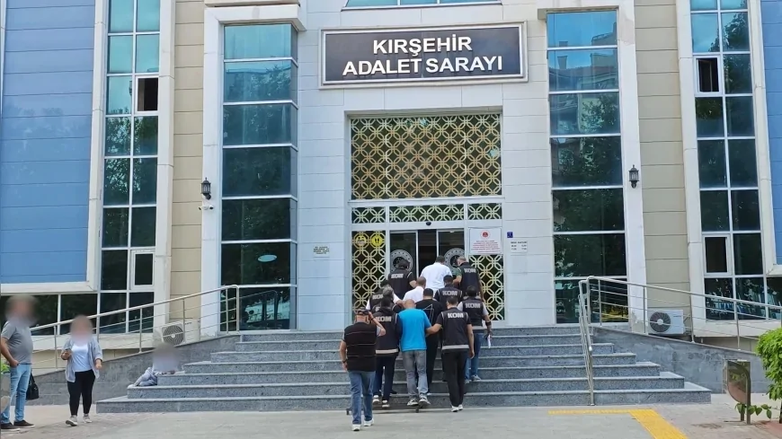 Kırşehir İl Emniyet Müdürlüğünden Kırşehir ve Nevşehir’de eş zamanlı operasyon: 4 şüpheli tutuklandı
