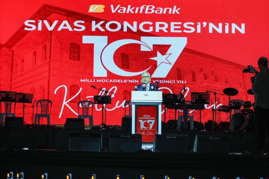 Sivas Valisi Yılmaz Şimşek: “1058 kişilik halayı geleneksel hale getirdik”