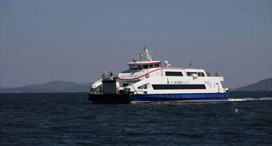 İzmir Büyükşehir Belediyesi İEF için ulaşım planını genişletti gece seferleri 02.20’ye kadar uzatıldı