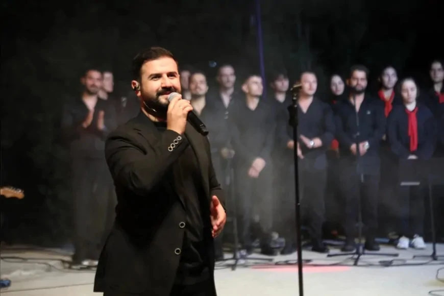 İnegöl’ün Kurtuluşunun 104. Yıl Coşkusu Gençlik Korosu Konseriyle Yeniceköy’e Taşındı