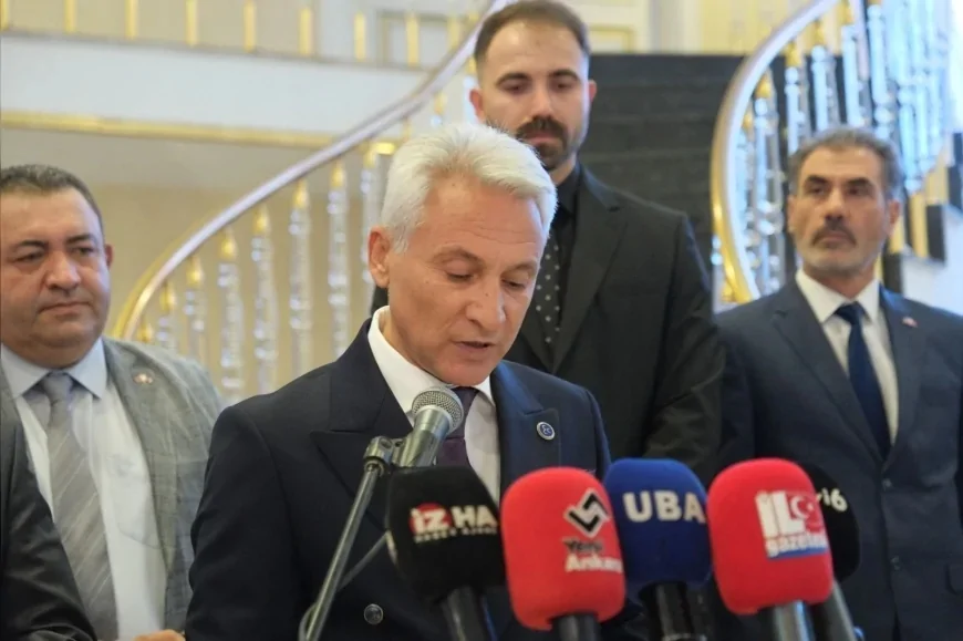 MHP Kırıkkale İl Başkanı Mekki Varol 15. Olağan Kongrede Yeniden Güven Tazeledi