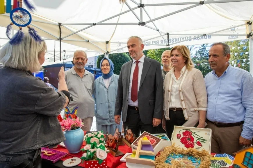 Bursa’da Halk Sağlığı Haftası yürüyüşle başladı, kent genelinde sağlıklı yaşam etkinlikleri düzenlenecek