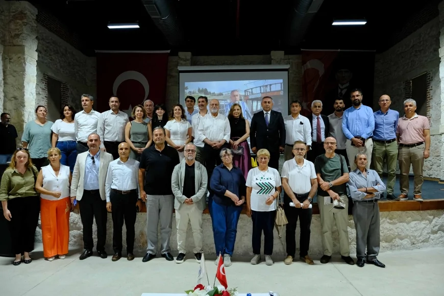 Zeydan Karalar: “Avrupa’nın çöplüğü değiliz, gelecek nesillere temiz su ve toprak bırakmalıyız”