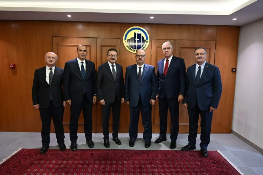 Ankara Valisi Yakup Canbolat Altındağ Belediyesi’ni Ziyaret Etti, Tiryaki İlçedeki Dönüşümü Anlattı