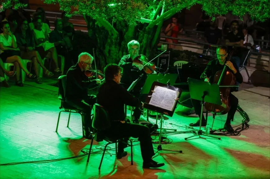 İzmir’de “Zeytin Altında” konserleri Somogyi Quartet’in Macar ezgileriyle sanatseverleri buluşturdu