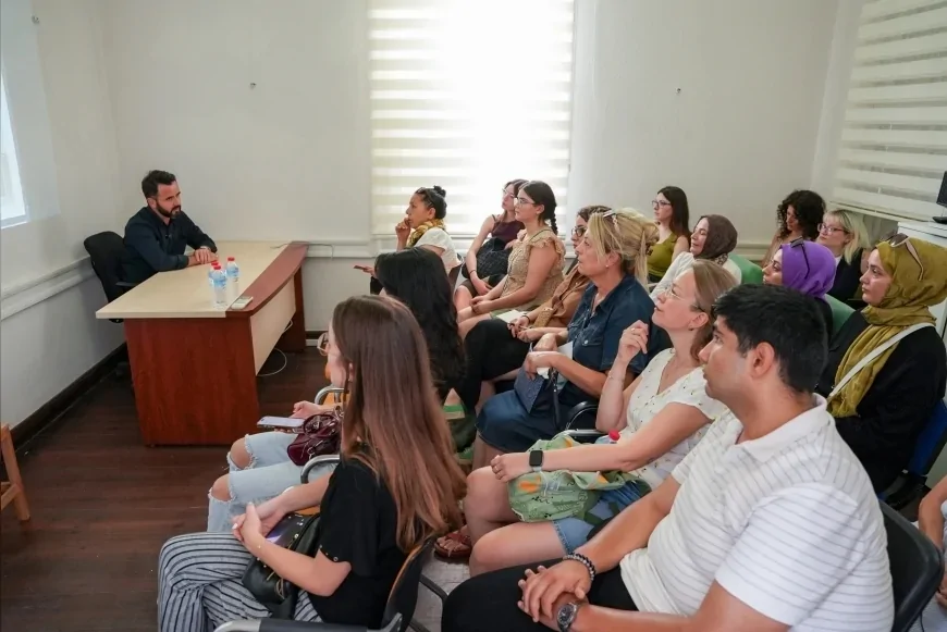 İzmir Basmane’de kültürel miras buluşması genç restoratörlere uygulamalı deneyim sundu
