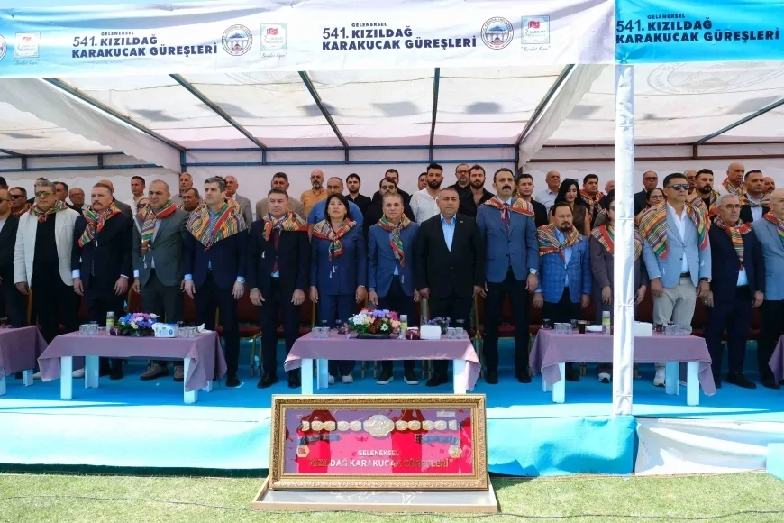 Adana Büyükşehir Belediyesi Başkan Vekili Güngör Geçer: “Kızıldağ Karakucak Güreşleri nesilden nesle aktarılan kahramanlık destanıdır”
