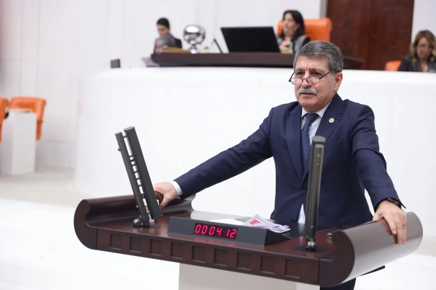 YENİ Parti Kocaeli Milletvekili Prof. Dr. Mühip Kanko: “Vatandaş 7 Ayda Bankalara 880 Milyar Lira Faiz Ödedi”