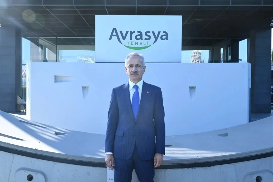 Ulaştırma ve Altyapı Bakanı Abdulkadir Uraloğlu: “Avrasya Tüneli’nde günlük araç geçiş rekoru yenilendi”