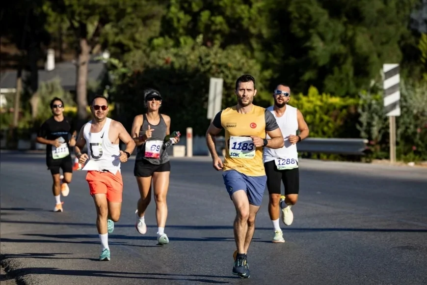 Ayvalık’ta Uluslararası Kurtuluş Yarı Maratonu 22 ülkeden 1.300 sporcuyu buluşturacak