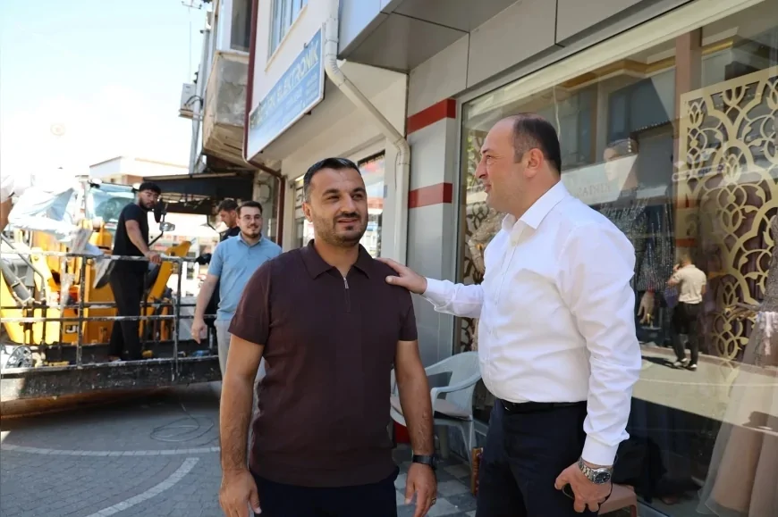 Geyve Belediye Başkanı Selçuk Yıldız: “Esnafımızın emeği, Geyve’mizin bereketidir”