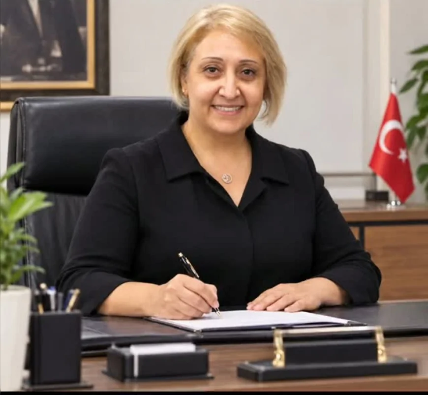 Menderes Belediyesi Gümüldür’de 42 kişilik ekiple kapsamlı temizlik çalışması başlattı