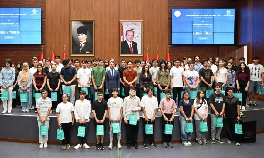 Kocaeli Valisi İlhami Aktaş: “YKS ve LGS’de dereceye giren öğrencileri tebrik ediyorum”