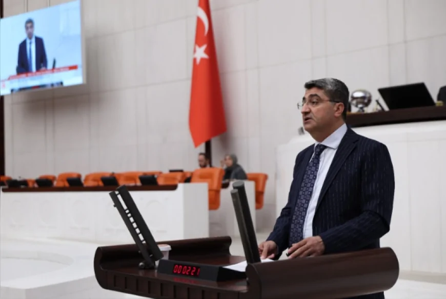 DEVA Partisi Genel Başkan Yardımcısı Mehmet Emin Ekmen: “12 Eylül’ün karanlık mirasıyla yüzleşmek demokrasiyi korumaktan geçer”
