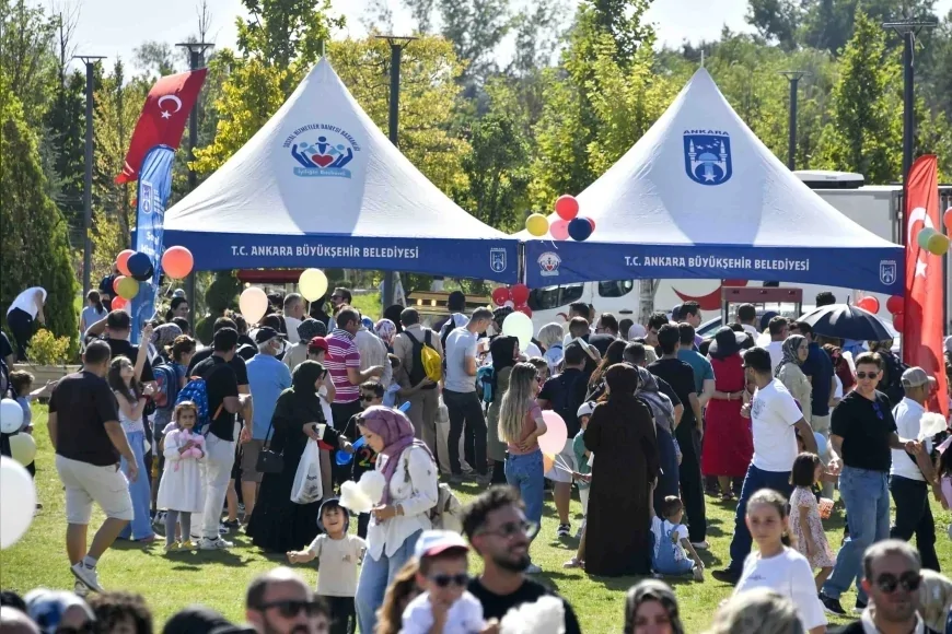 Ankara’da çocuklar “Yaza Veda, Okula Merhaba” şenliğiyle yeni eğitim yılına hazırlandı