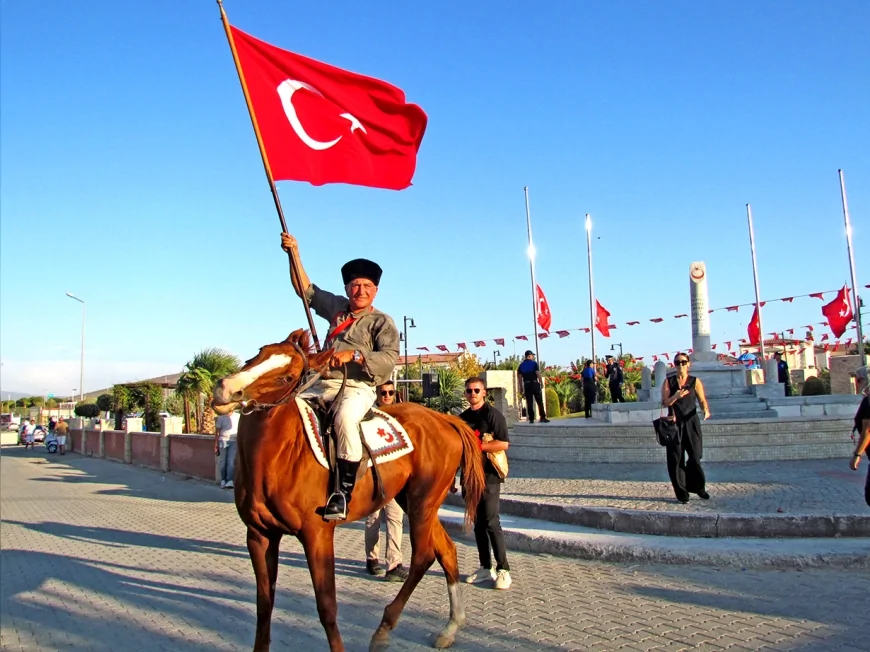 Çeşme ve Alaçatı’nın kurtuluşunun 104. yılı iki gün sürecek tören ve konserlerle kutlanacak