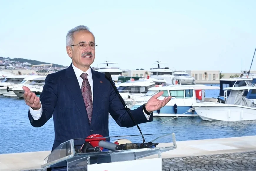 Ulaştırma ve Altyapı Bakanı Abdulkadir Uraloğlu: “Denizcilik ödemelerinin yaklaşık yüzde 80’i çevrim içi yapılabiliyor”