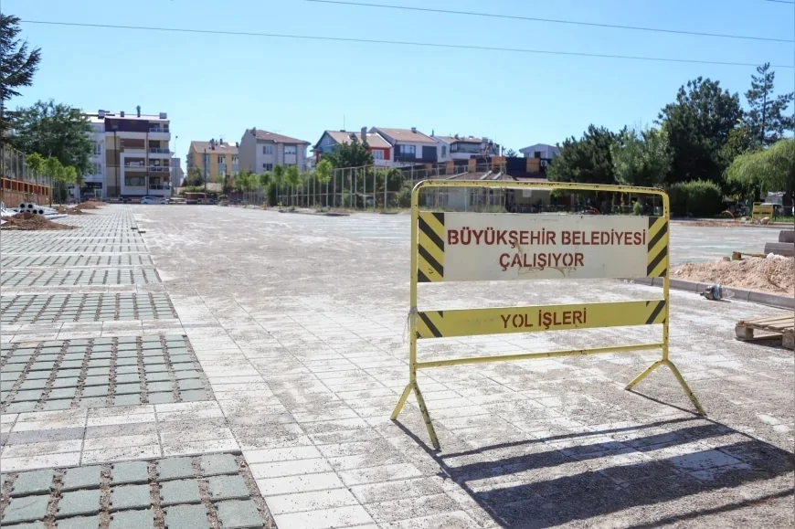 Eskişehir Büyükşehir Belediyesi 441 araç kapasiteli iki yeni otoparkı hizmete açmaya hazırlanıyor