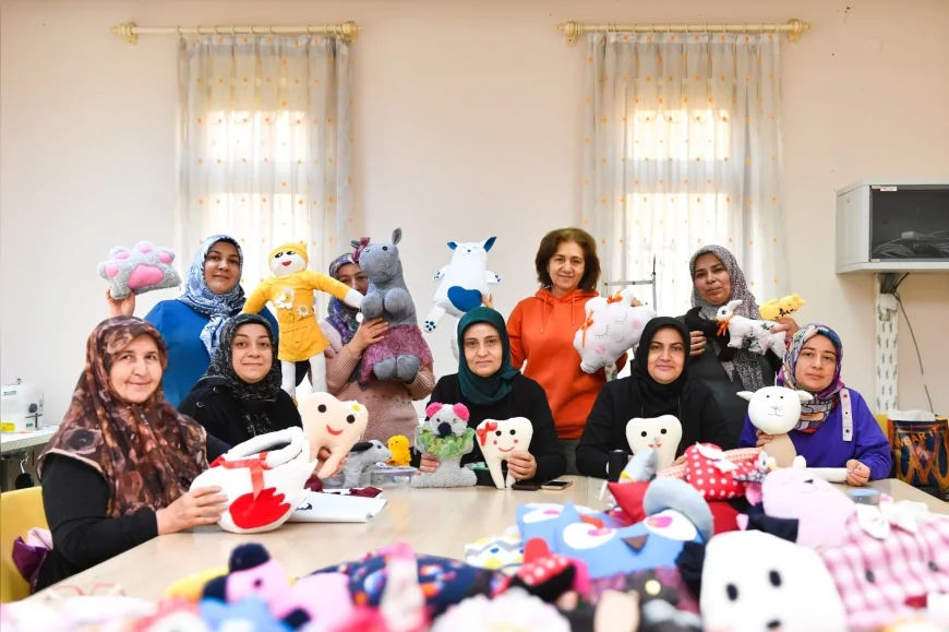 Altındağ’da kadınlar için yeni eğitim dönemi başladı: 90 farklı branşta ücretsiz kurs kayıtları açıldı
