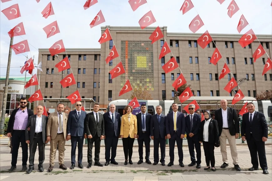 Eskişehir Büyükşehir Belediye Başkanı Ayşe Ünlüce: “Emeğin ve alın terinin değerini biliyoruz”