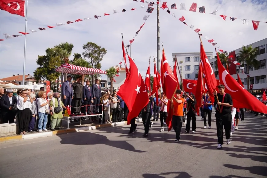 Ayvalık’ın Düşman İşgalinden Kurtuluşunun 104. Yıl Dönümü Törenlerle Kutlandı