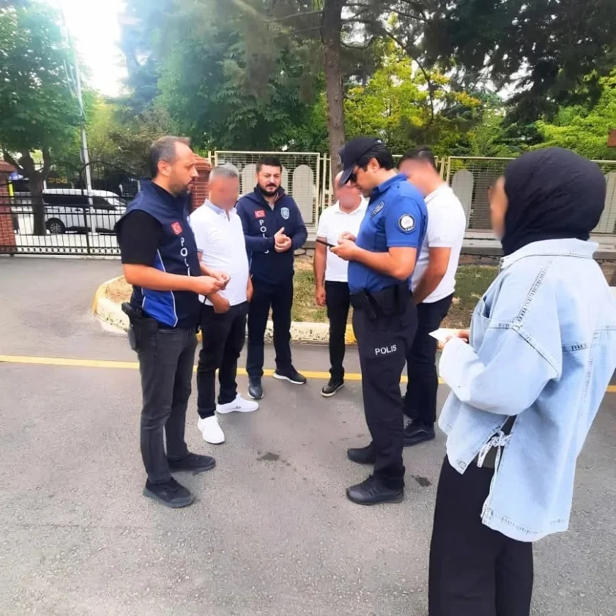 Çorum’da Okul Çevreleri ve Servis Araçlarına Yönelik Kapsamlı Güvenlik Denetimi Gerçekleştirildi