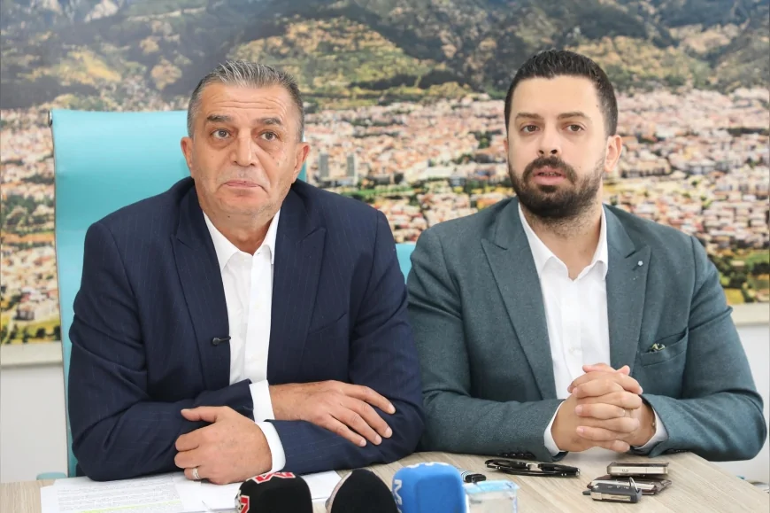Şehzadeler Belediye Başkanı Hakan Şimşek: “Üzüm fiyatları Allah’a emanet gidiyor”