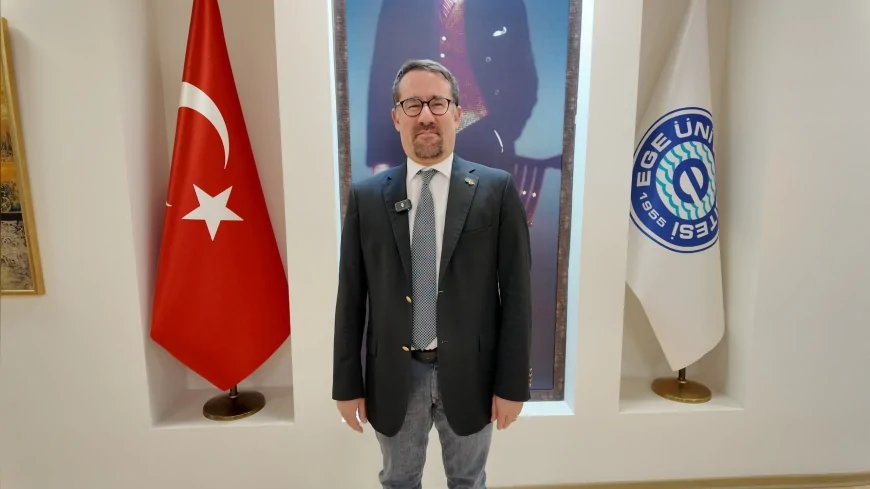 Ege Üniversitesi Öğretim Üyesi Prof. Dr. Oğuz Reşat Sipahi: “Kemirgen atıklarını kuru süpürmeyin”
